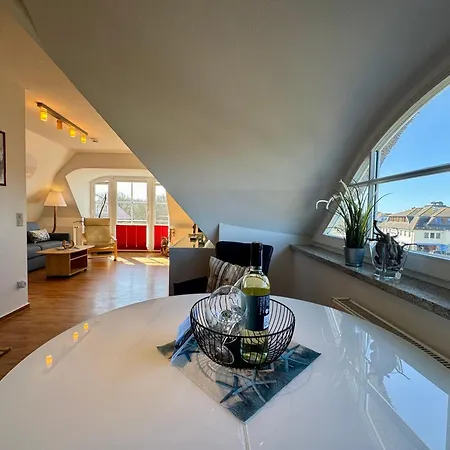 Birkenhof App 10, Schatzkammer