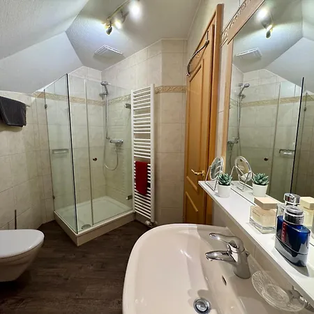Birkenhof App 10, Schatzkammer Apartment *