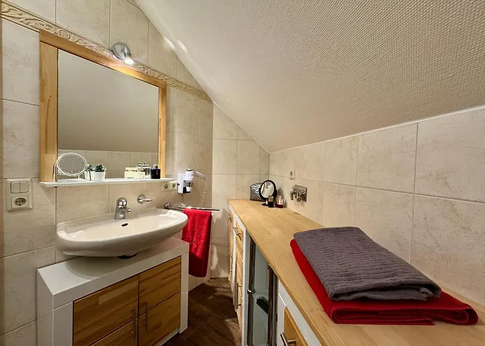 Birkenhof App 10, Schatzkammer فاستروم