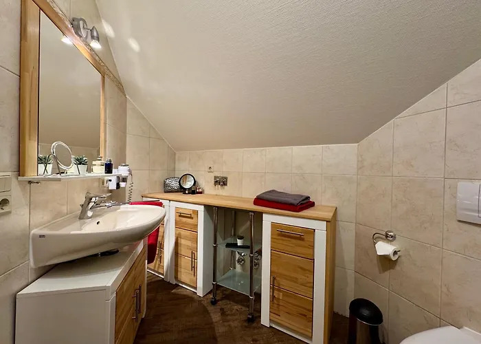 Birkenhof App 10, Schatzkammer فاستروم